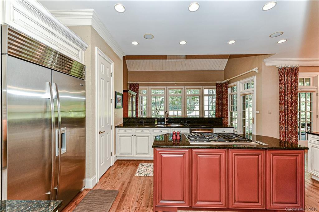 2236 Vernon Drive Charlotte NC 28211