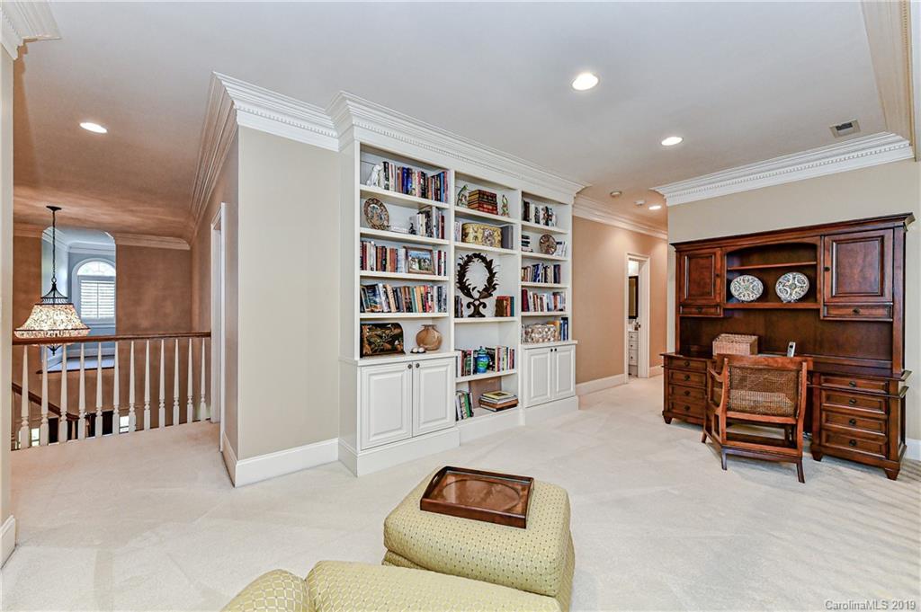 2236 Vernon Drive Charlotte NC 28211