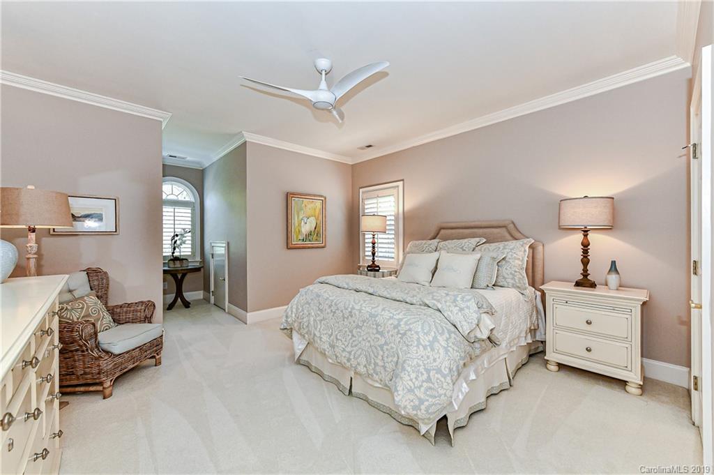 2236 Vernon Drive Charlotte NC 28211