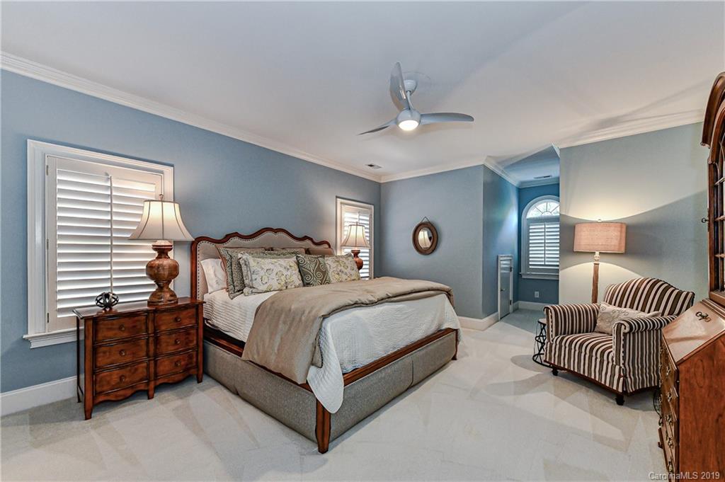 2236 Vernon Drive Charlotte NC 28211