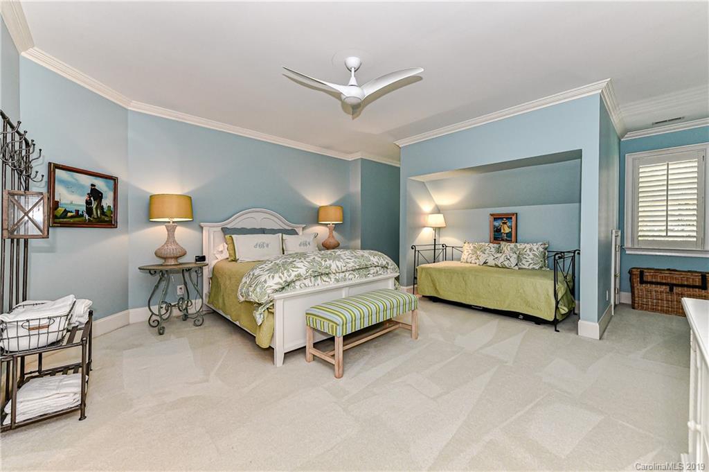 2236 Vernon Drive Charlotte NC 28211