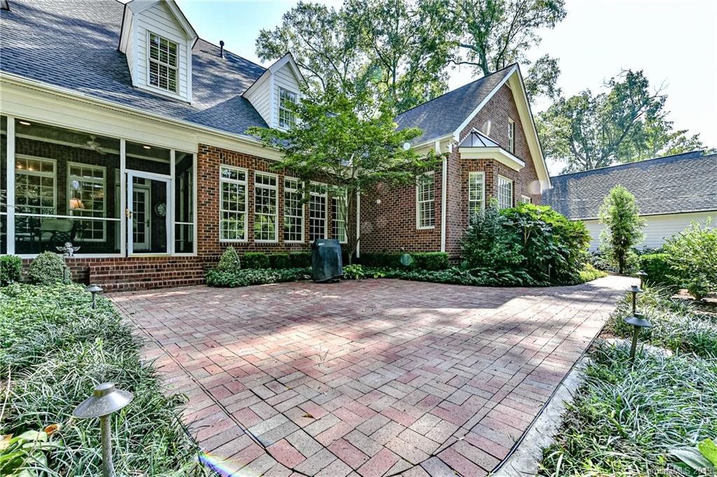 2236 Vernon Drive Charlotte NC 28211