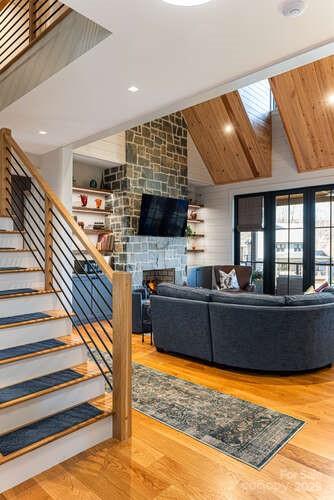 131 Lodestone Drive Sylva NC 28779