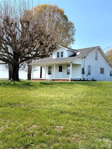 2109 Union Grove Church Road Yadkinville NC 27055