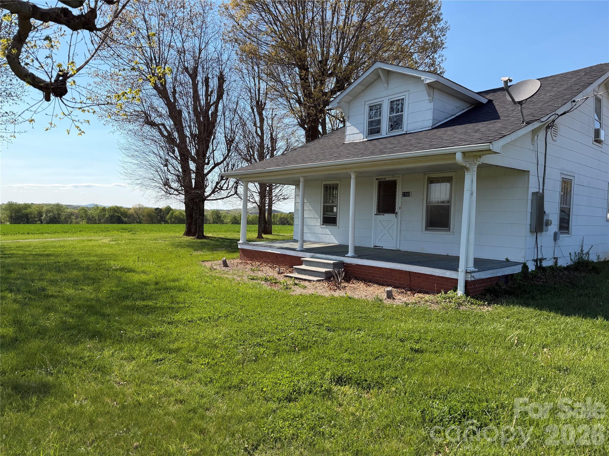 2109 Union Grove Church Road Yadkinville NC 27055