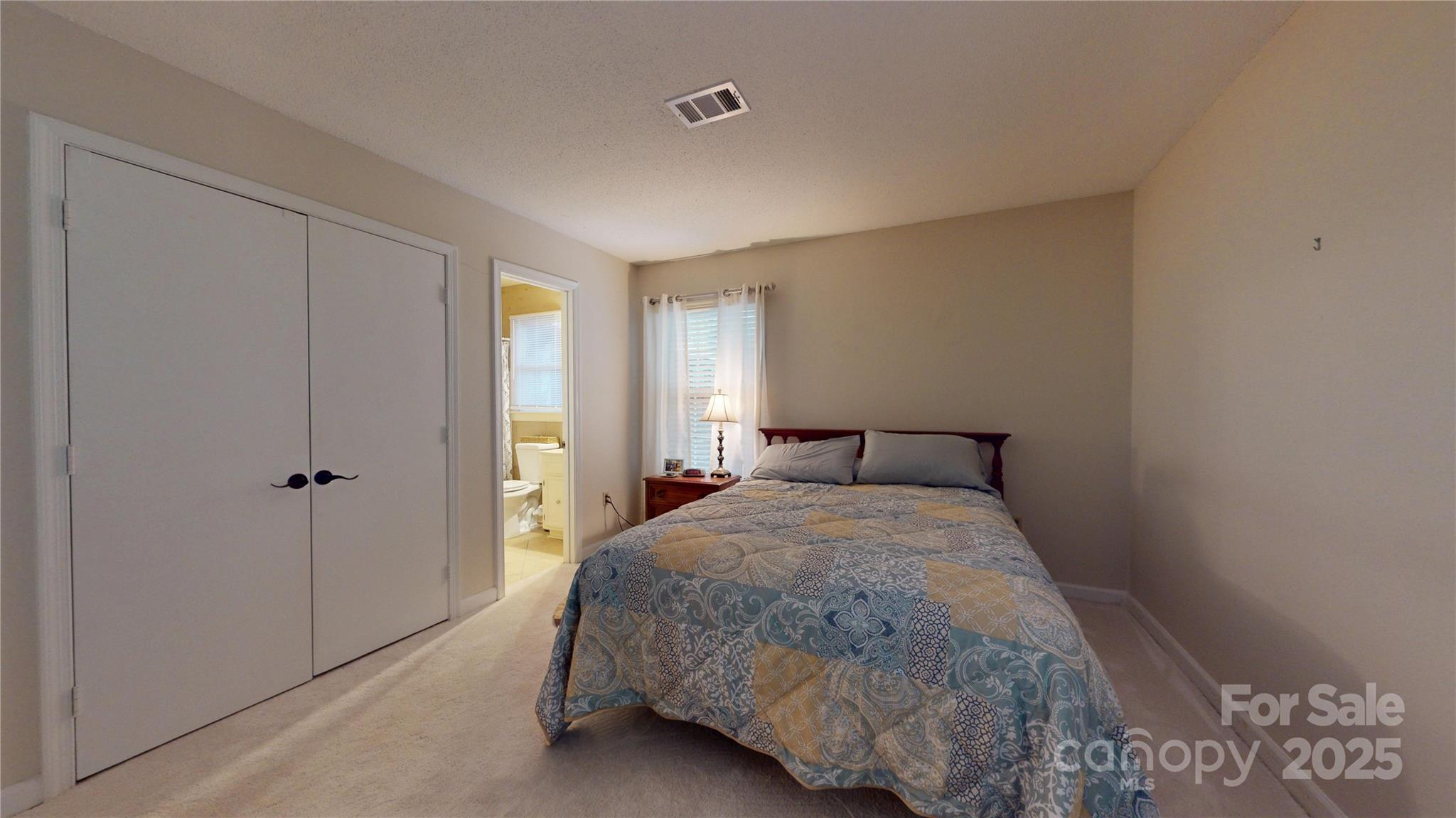7626 Surreywood Place Charlotte NC 28270