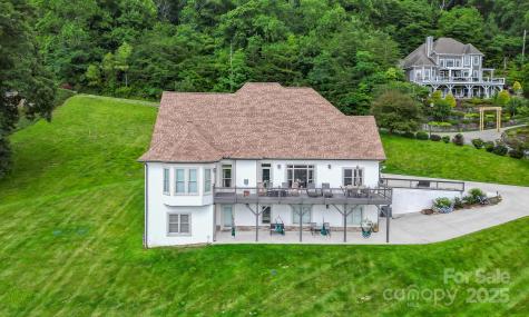 54 Mcintyre Drive Asheville NC 28803