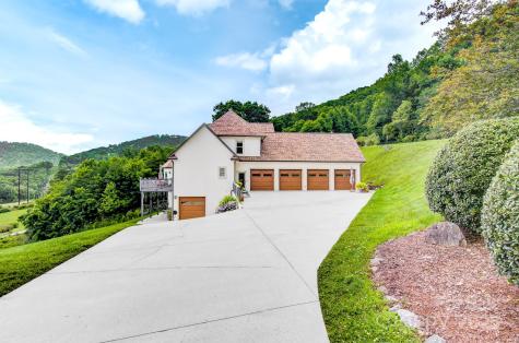 54 Mcintyre Drive Asheville NC 28803