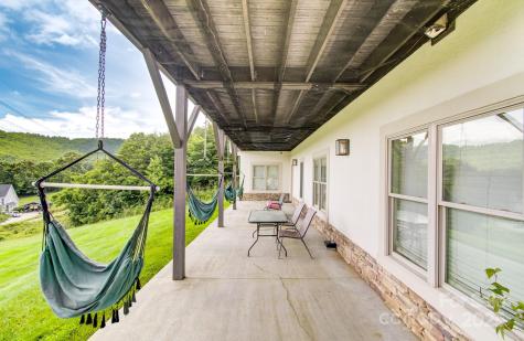 54 Mcintyre Drive Asheville NC 28803