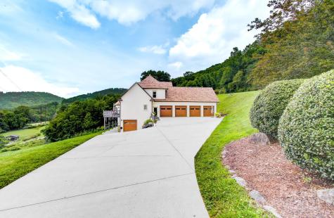 54 Mcintyre Drive Asheville NC 28803