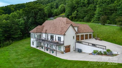 54 Mcintyre Drive Asheville NC 28803