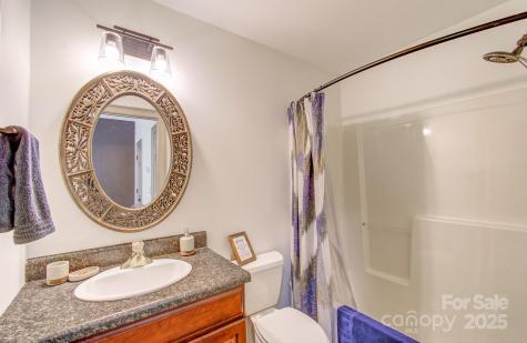 54 Mcintyre Drive Asheville NC 28803