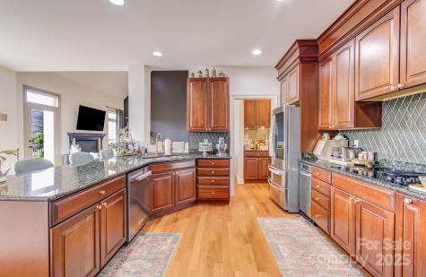 54 Mcintyre Drive Asheville NC 28803
