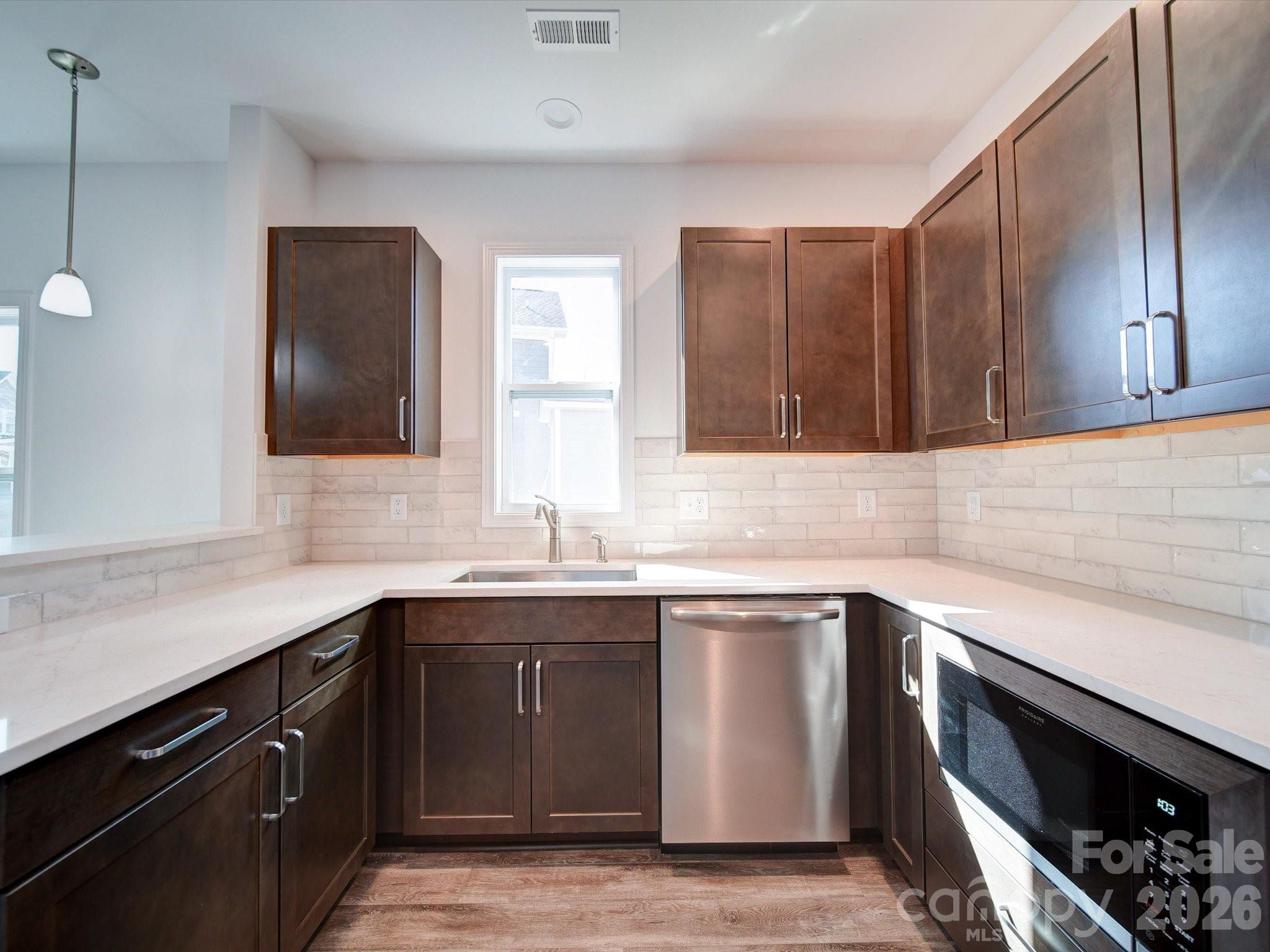 554 Geneva Circle Gastonia NC 28056