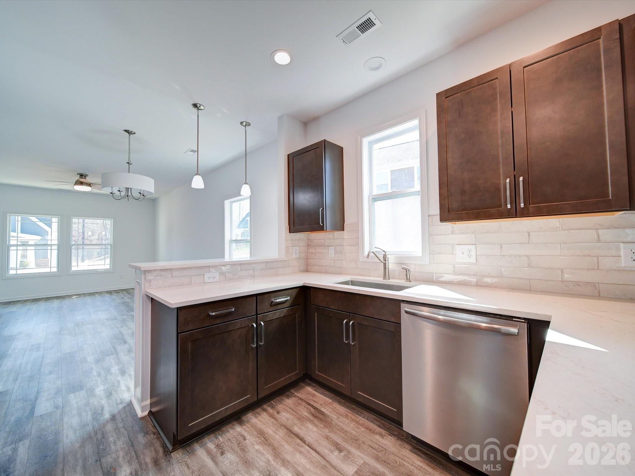 554 Geneva Circle Gastonia NC 28056