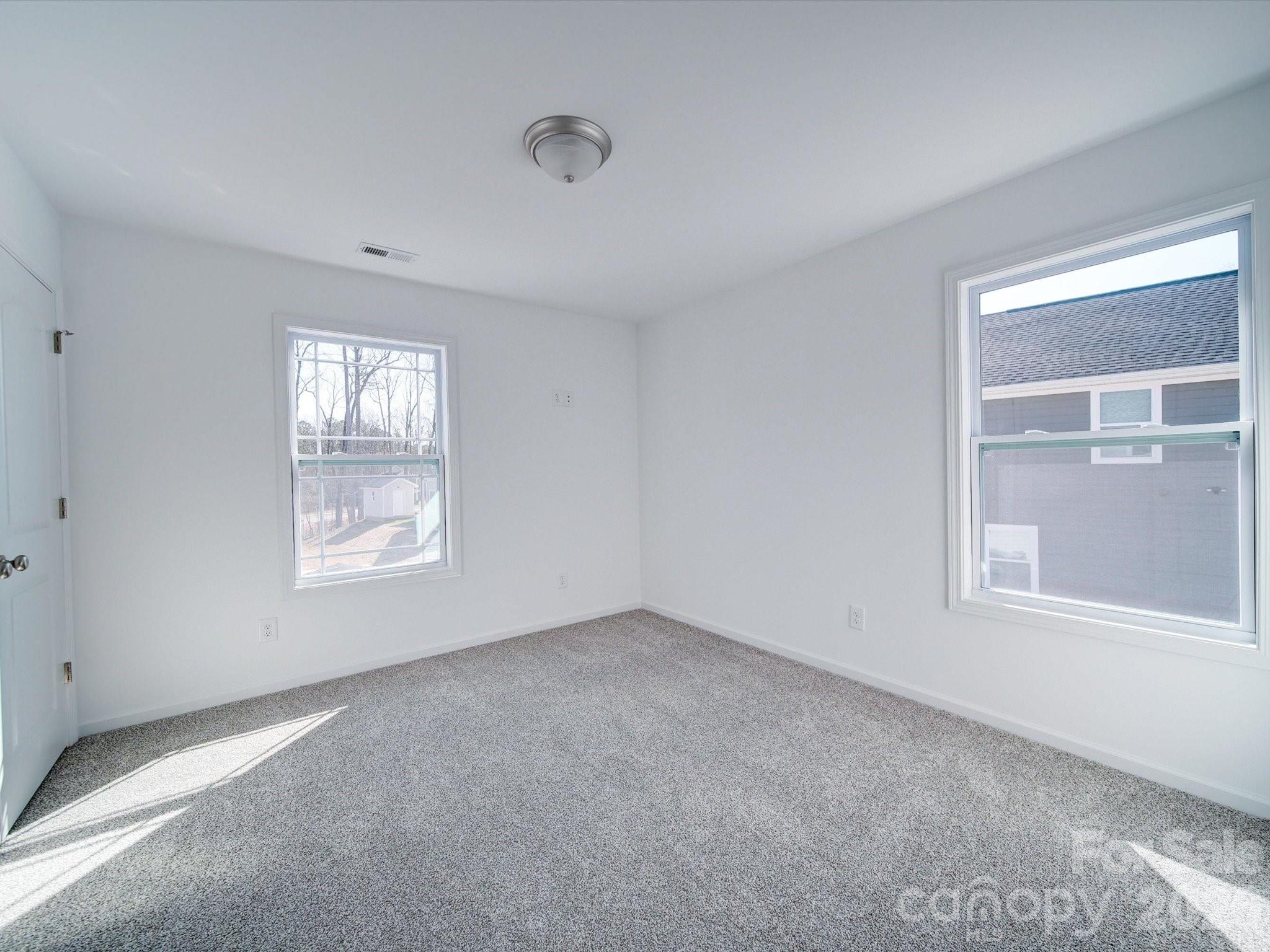 554 Geneva Circle Gastonia NC 28056