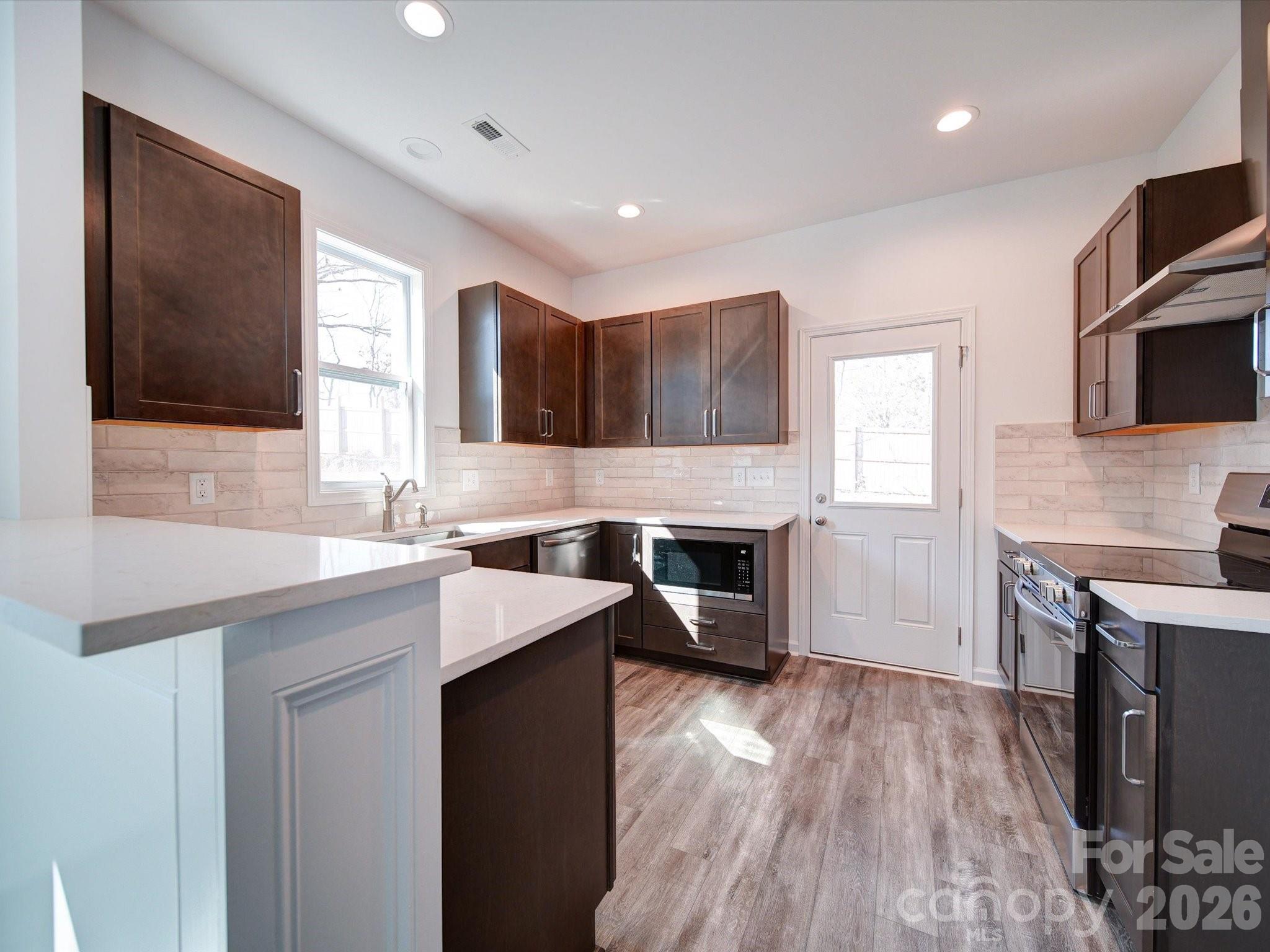 554 Geneva Circle Gastonia NC 28056