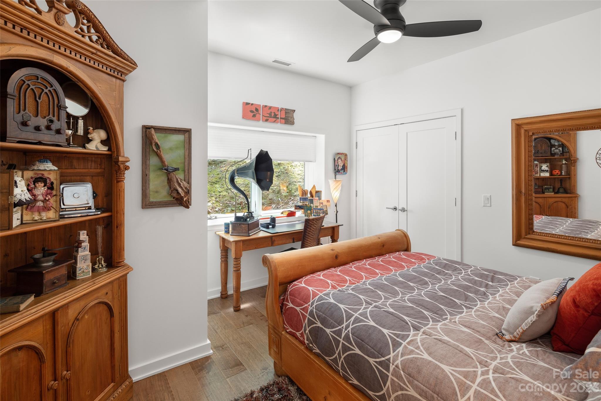 4 La Grange Drive Asheville NC 28805