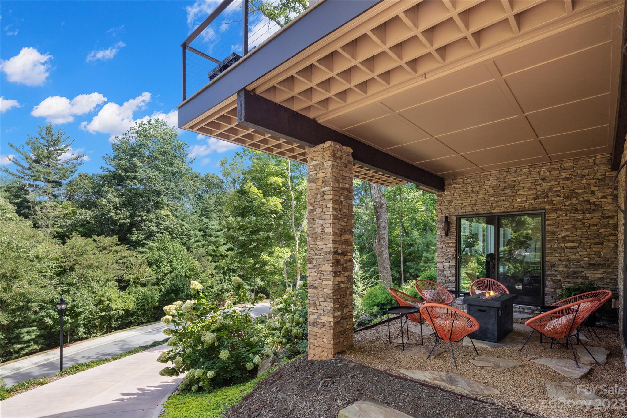 4 La Grange Drive Asheville NC 28805