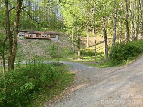 193 Tipstill Cove Waynesville NC 28786