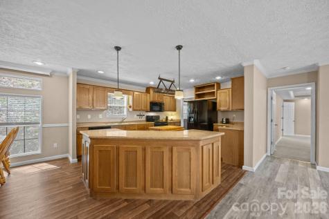 193 Tipstill Cove Waynesville NC 28786