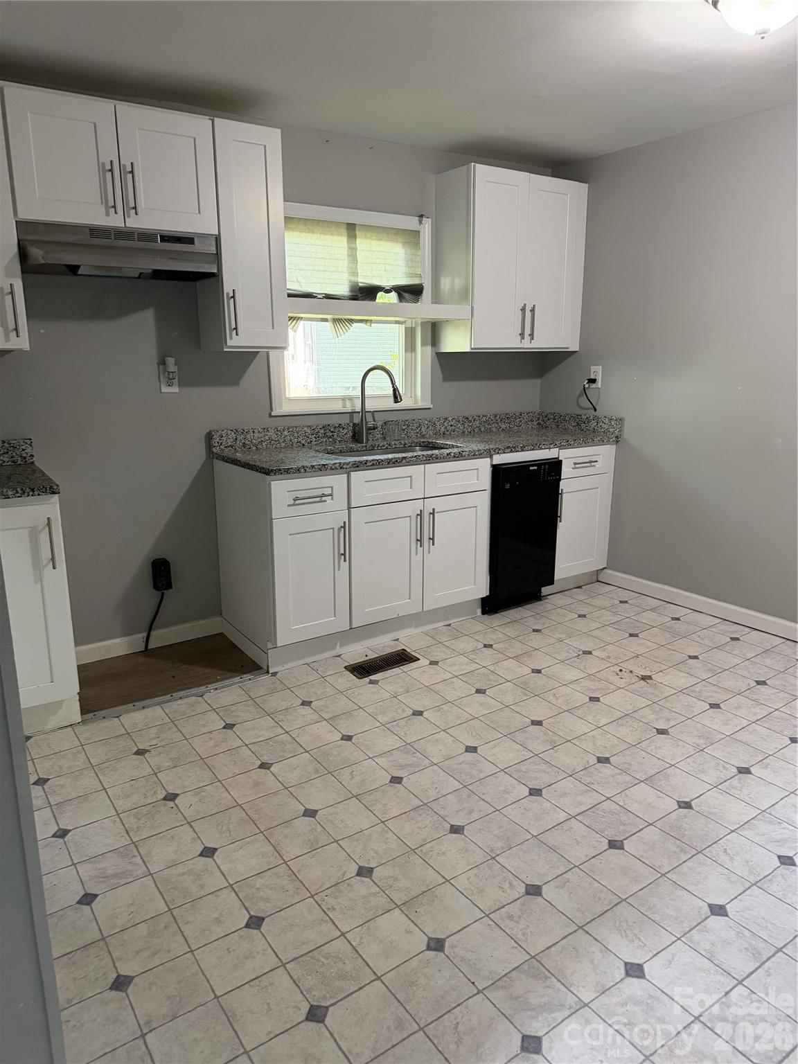 3724 Kathy Road Morganton NC 28655