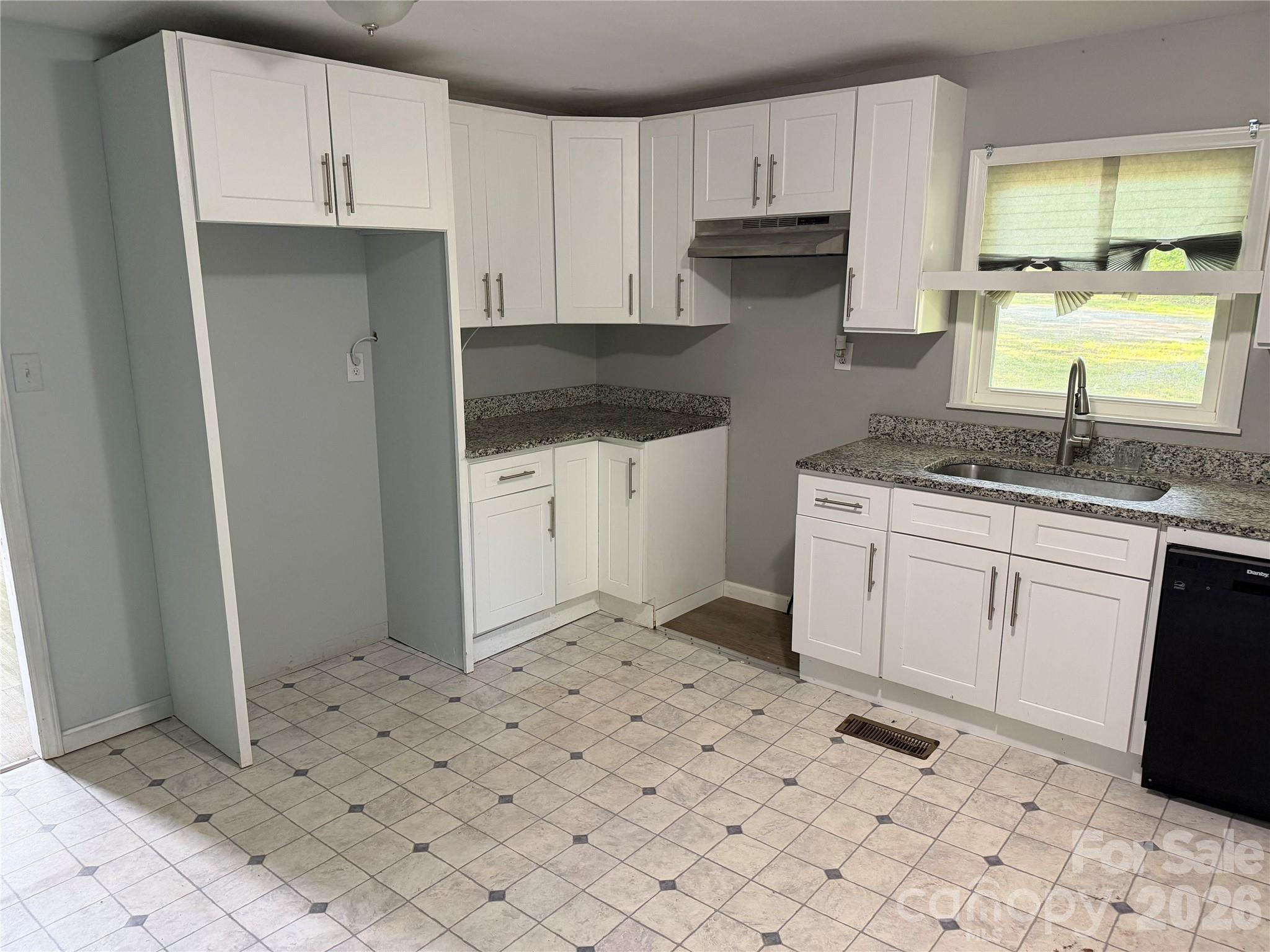 3724 Kathy Road Morganton NC 28655