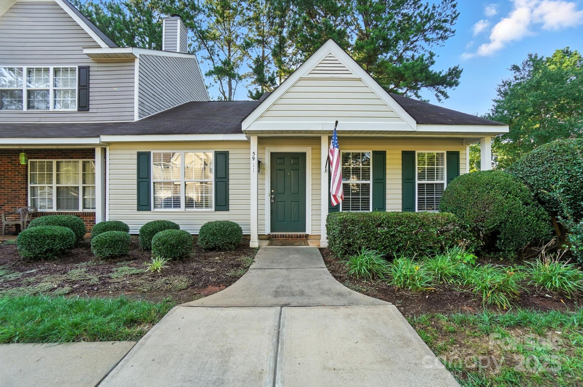 5911 Moose Lane Charlotte NC 28269