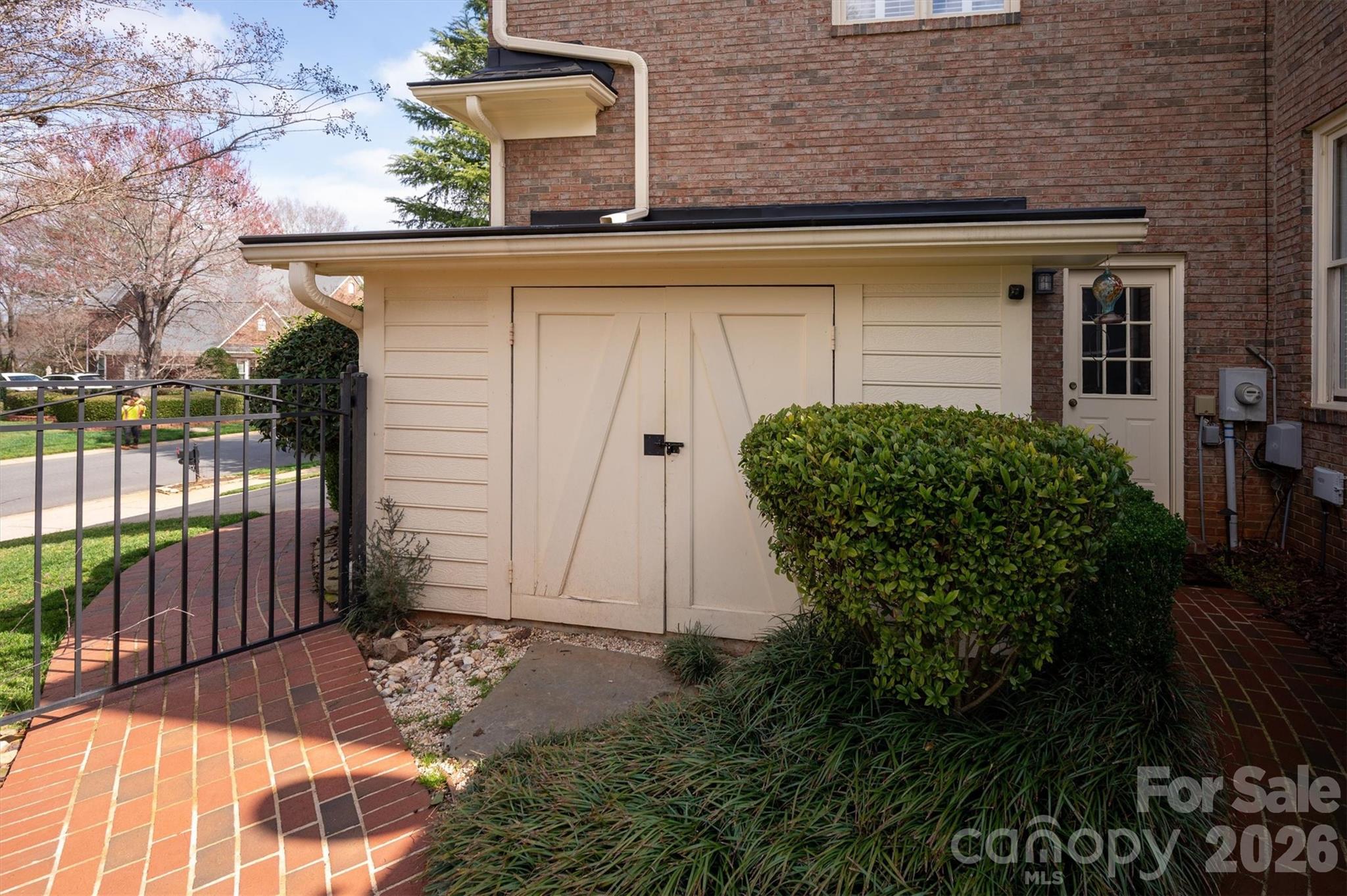 5300 Beritstrasse Court Charlotte NC 28277