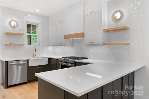 100 Craggy Avenue Asheville NC 28806