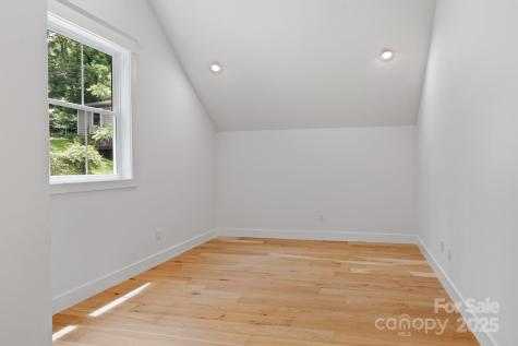 100 Craggy Avenue Asheville NC 28806