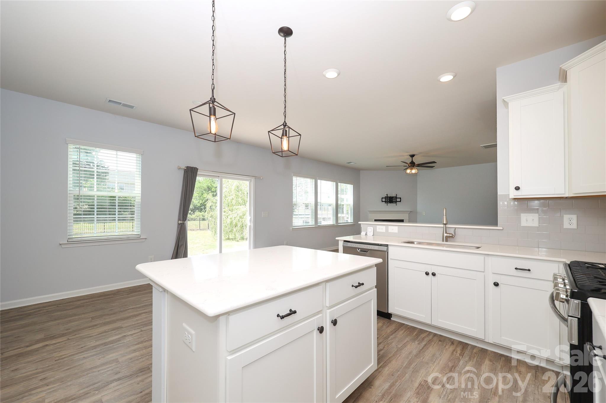 16059 Harbor Hill Drive Charlotte NC 28273