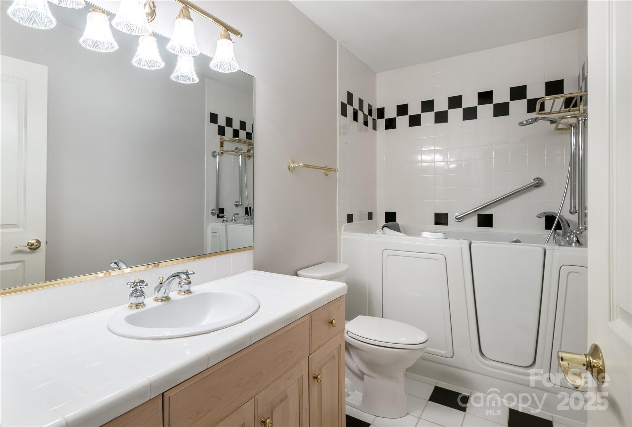 3 Fir Tree Lane Asheville NC 28803