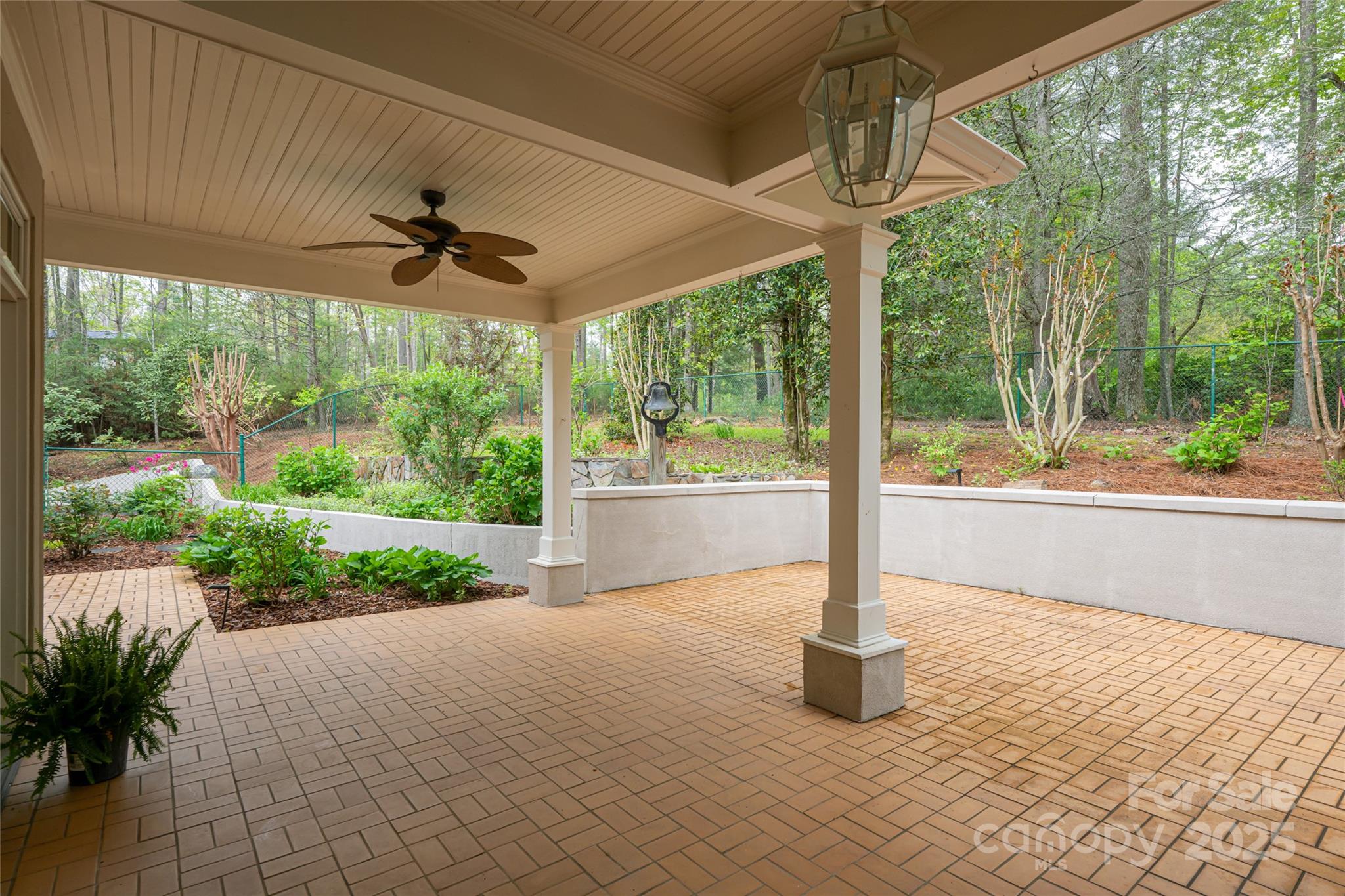 3 Fir Tree Lane Asheville NC 28803