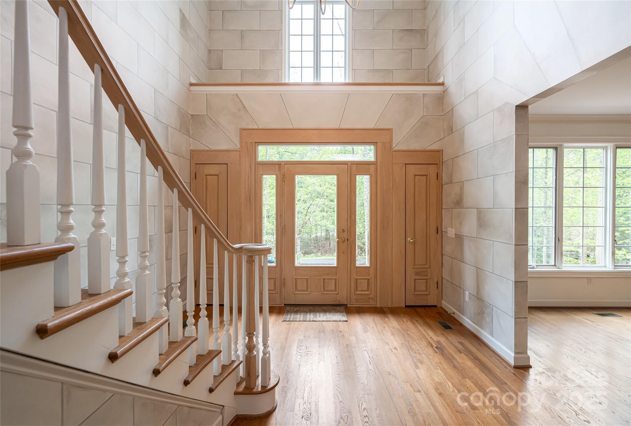 3 Fir Tree Lane Asheville NC 28803