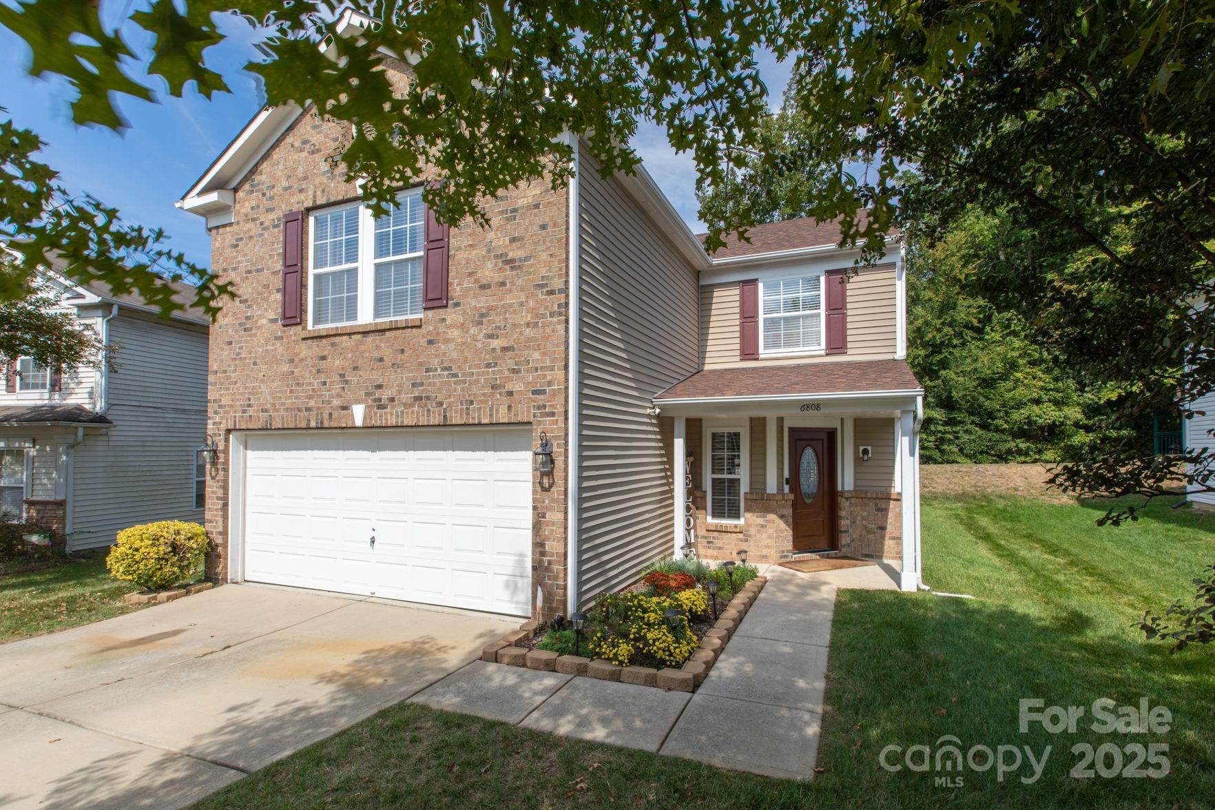 6808 Wandering Creek Drive Charlotte NC 28216
