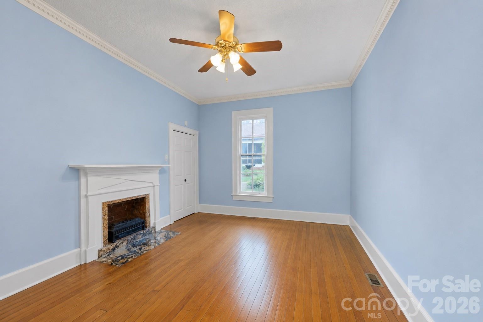 229 N Race Street Statesville NC 28677