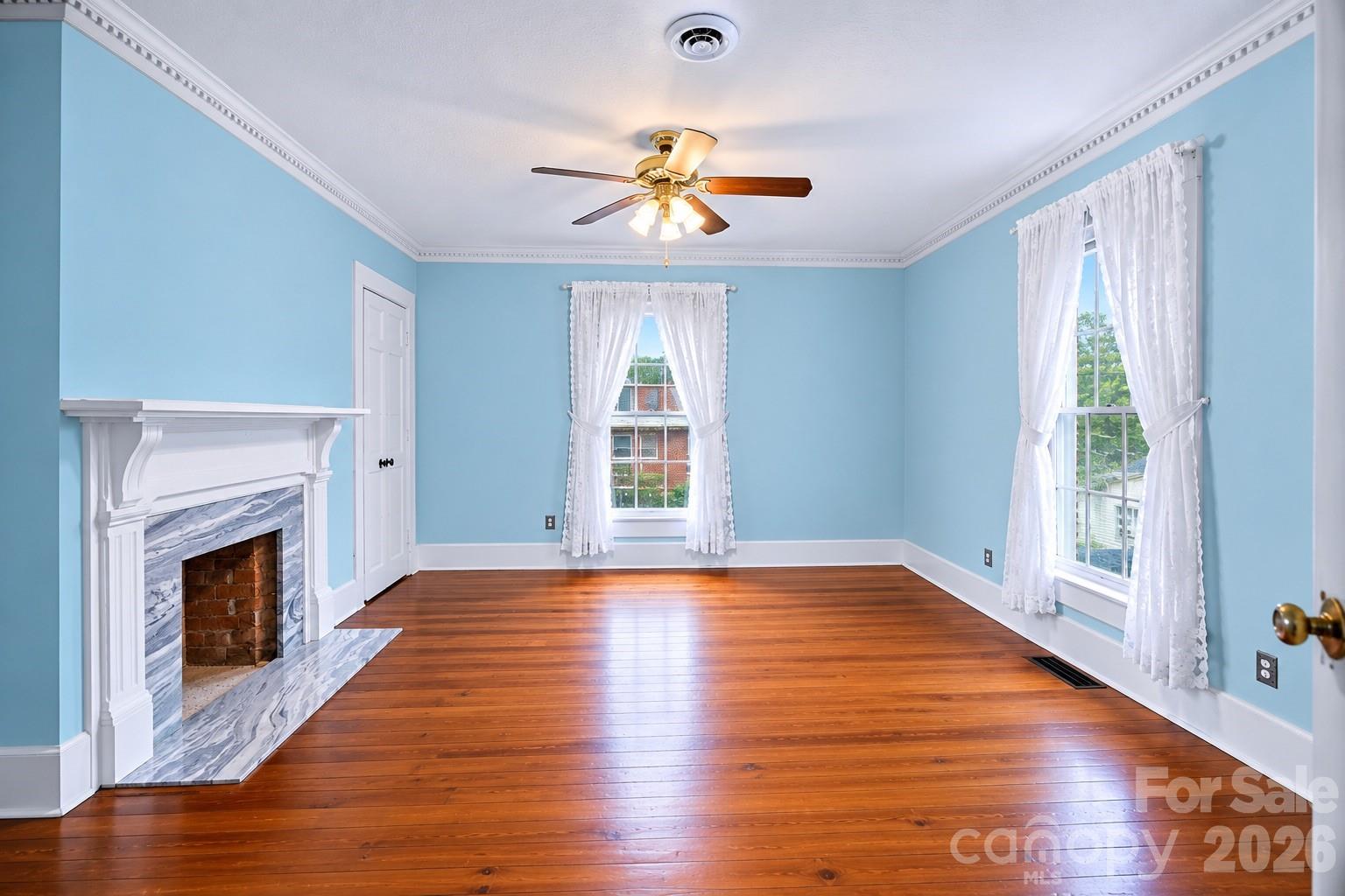 229 N Race Street Statesville NC 28677