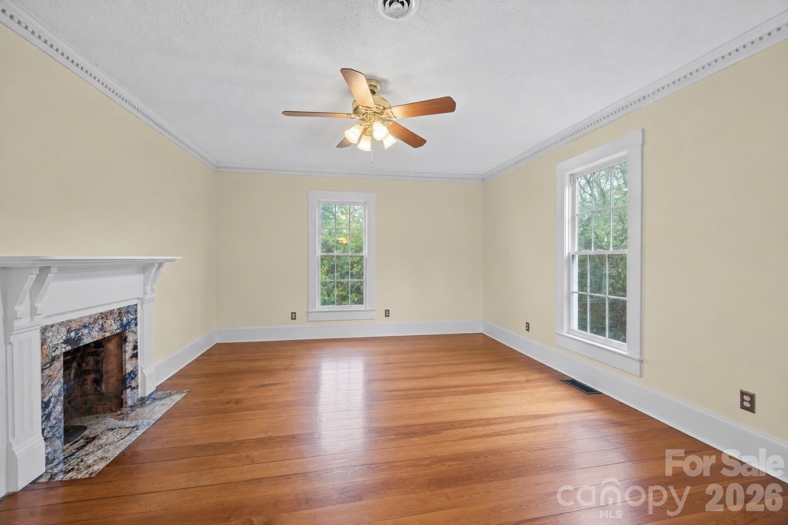 229 N Race Street Statesville NC 28677