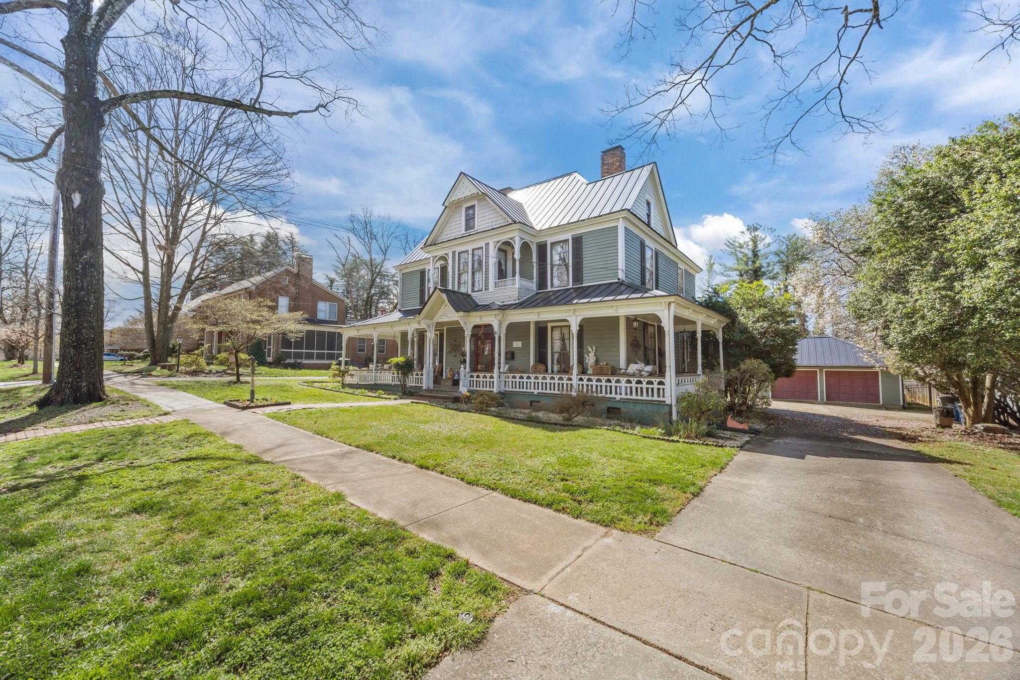 229 N Race Street Statesville NC 28677