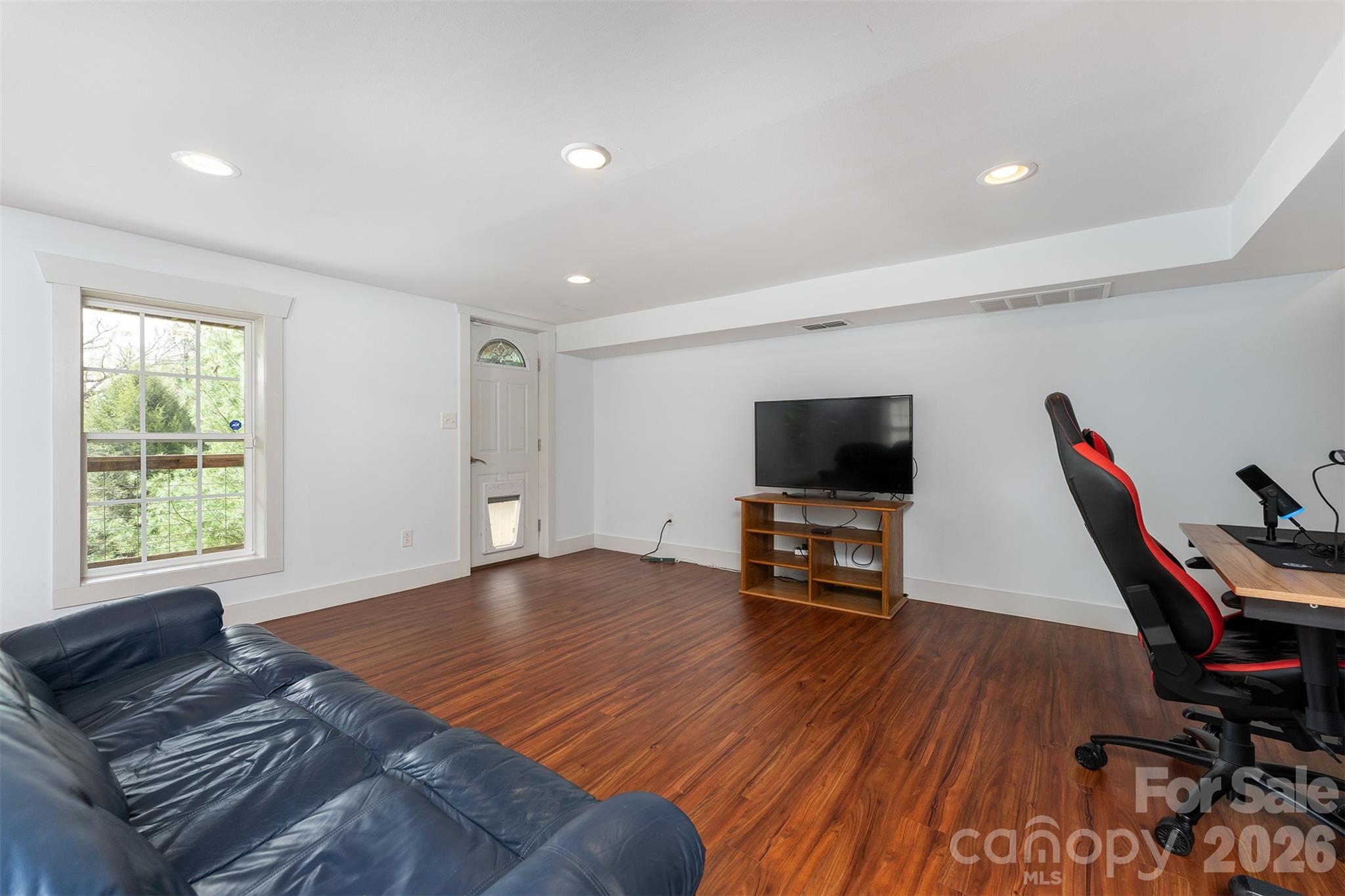 101 Courtland Avenue Asheville NC 28801