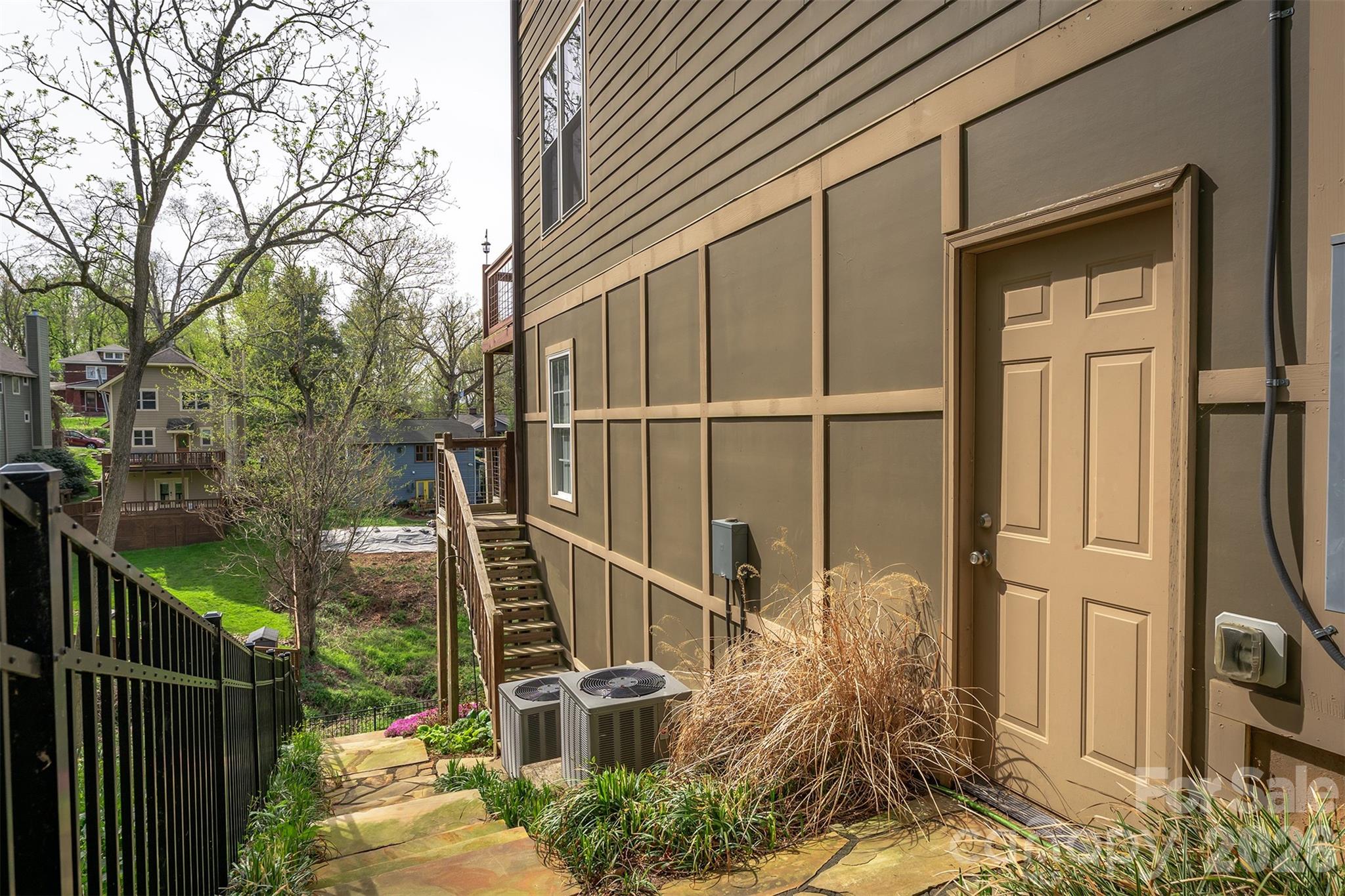 101 Courtland Avenue Asheville NC 28801