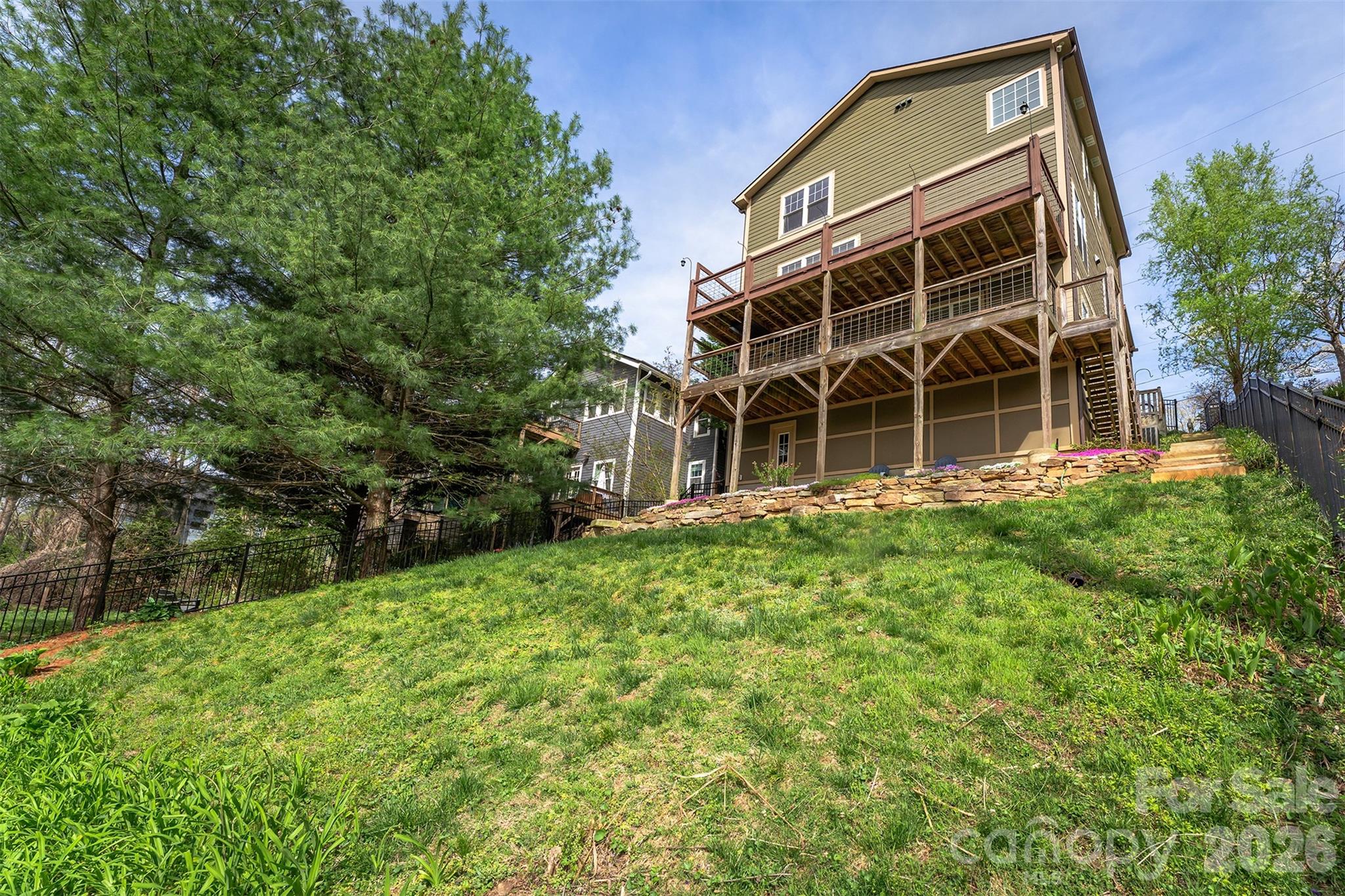 101 Courtland Avenue Asheville NC 28801