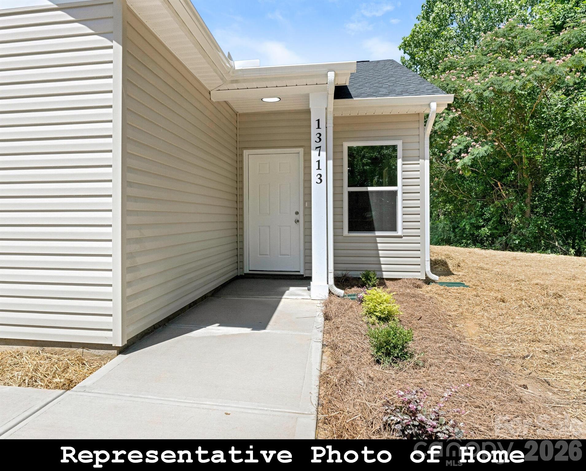 962 S Hoskins Road Charlotte NC 28208