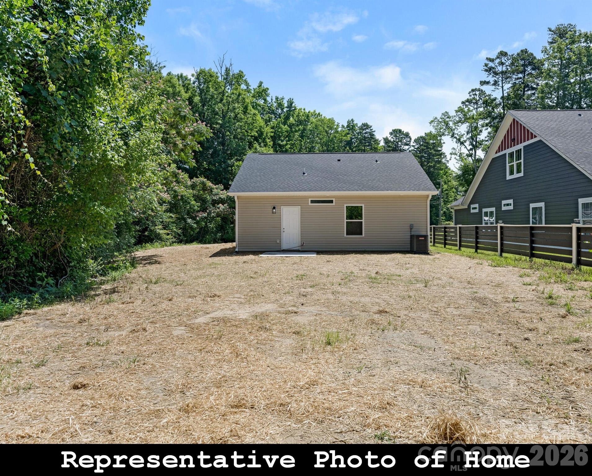 962 S Hoskins Road Charlotte NC 28208
