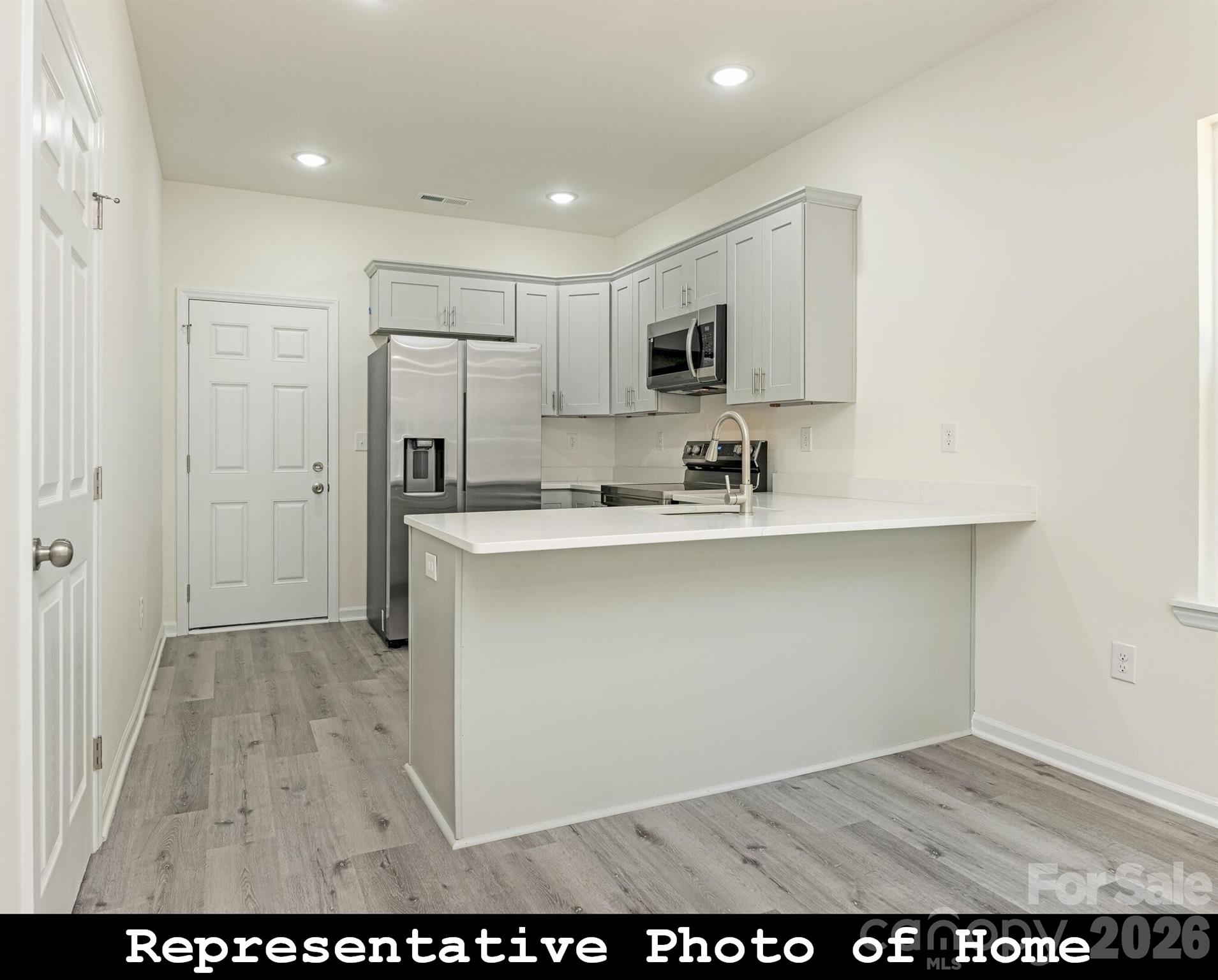 962 S Hoskins Road Charlotte NC 28208