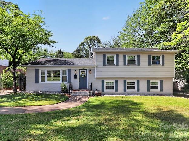 3025 Dunaire Drive Charlotte NC 28205