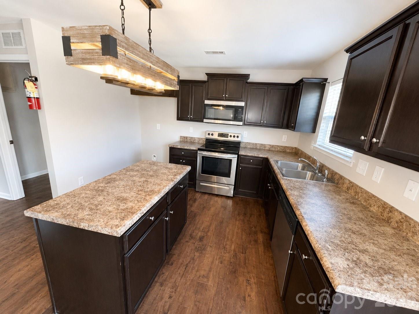 1818 Greenbrook Trail Dallas NC 28034