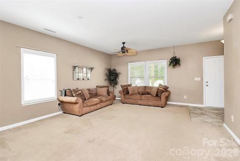 1817 Tradd Avenue Clover SC 29710