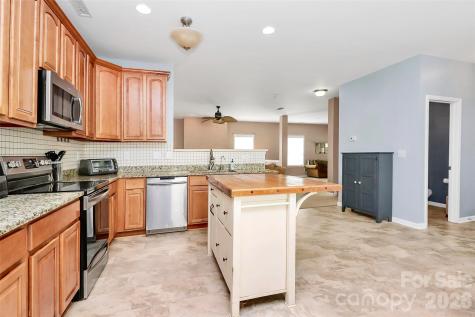 1817 Tradd Avenue Clover SC 29710